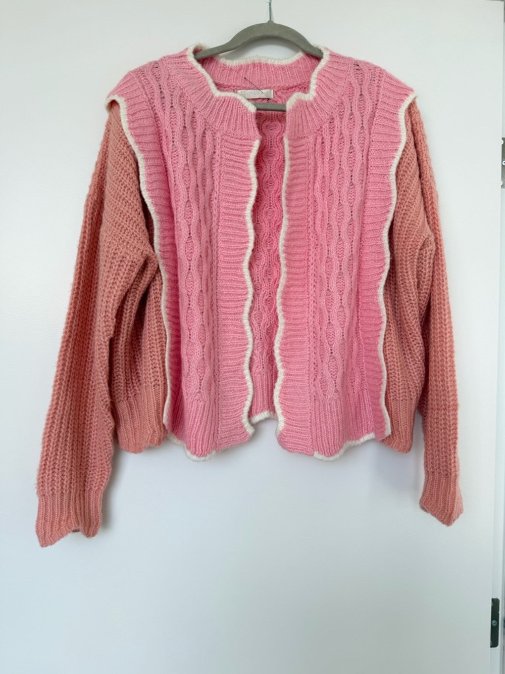 Vita Grace ‘Fancy’ Pink Orange Contrast Scallop-Trim Mohair Knit Cardigan - Picture 2 of 5